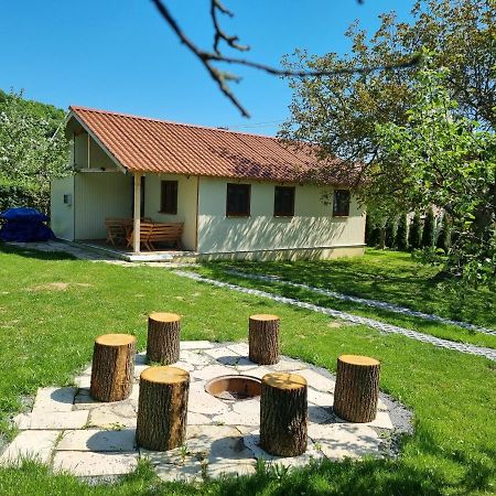 Domcek Pod Orechom Banská Štiavnica Exterior foto